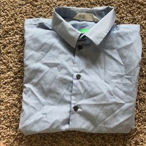 Long sleeved dressy shirt